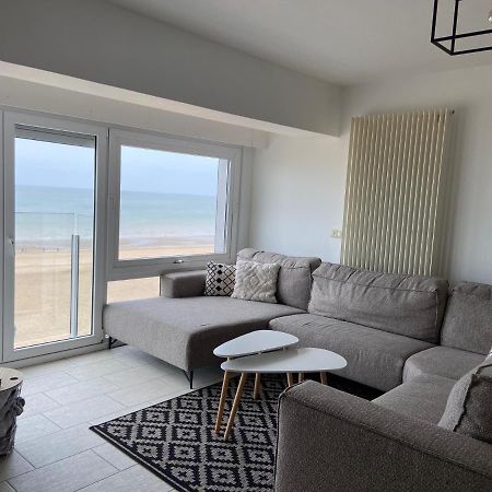 Appartement Vue Sur Mer - Splendide Localisation! シント・イデスバルト エクステリア 写真