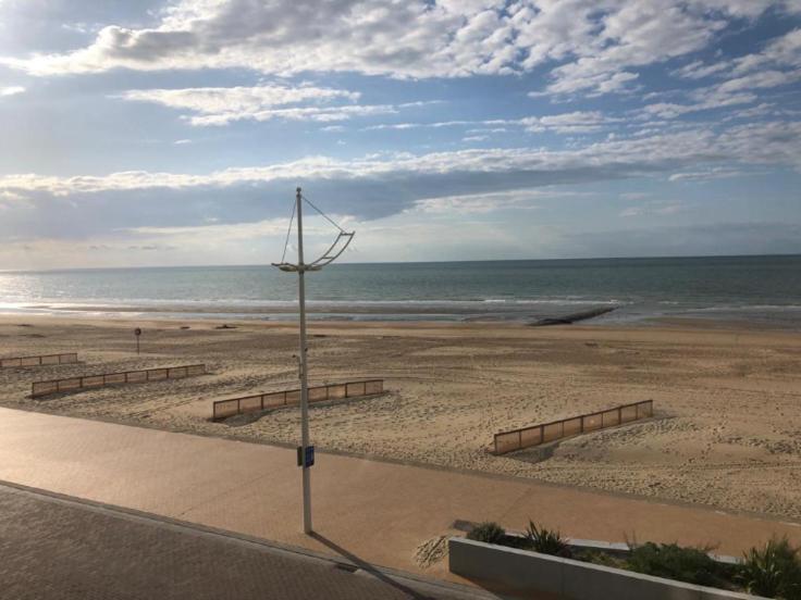 Appartement Vue Sur Mer - Splendide Localisation! シント・イデスバルト エクステリア 写真